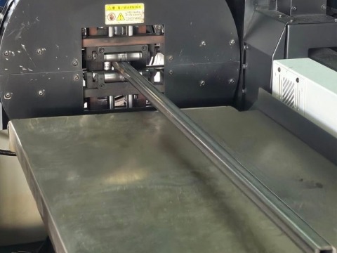 รับงานตัดท่อ ชลบุรี